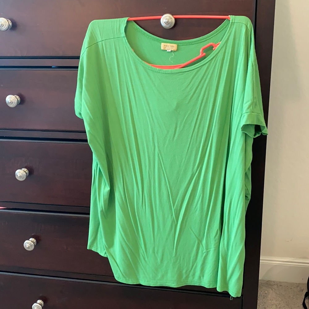 Green pico top